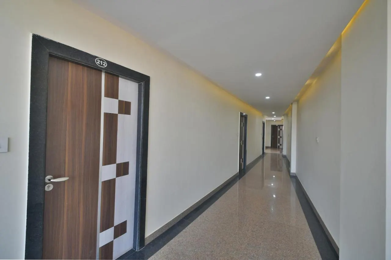 Oyo 70502 Mithila Palace Hotel &Restaurant Udaipur